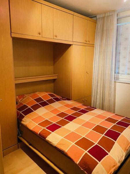 Handwerkerzimmer Düsseldorf Eksteriør billede
