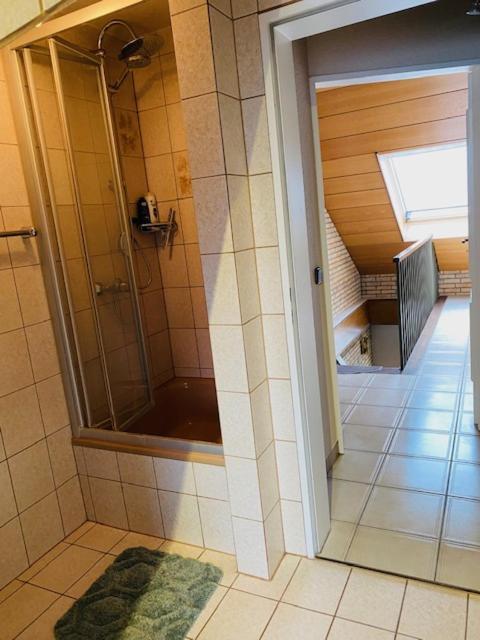 Handwerkerzimmer Düsseldorf Eksteriør billede